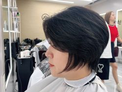 -朗峰专业美发沙龙