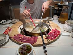 -牛人日志·鲜牛肉骨汤火锅(万科里瑧店)