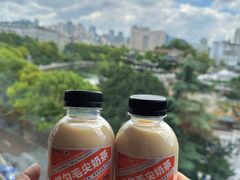 -包整·丝娃娃(一览甲秀楼风景店)