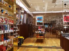 -VENCHI 闻绮(上海佛罗伦萨小镇店)