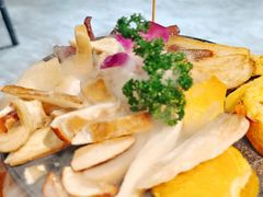 -一朵菌·野生菌探索家火锅(南亚店)