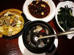 明月山石鸡-温汤大酒店餐厅
