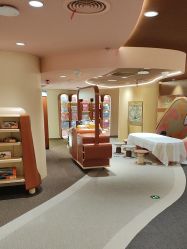 -奈尔宝家庭中心·国风主题·亲子餐厅(豫园商城店)