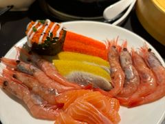 -钱小奴海鲜自助黑金店(杭州滨江龙湖店)