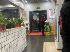 -八两八金·莱芜特色炒鸡(市南漳浦路店)
