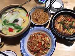 -寻钵记民菜馆·正宗常德钵子菜(滨湖路店)