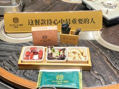 -湘力力小院·鱼汤泡饭(枫林路店)