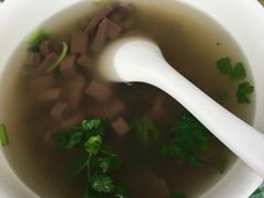 -香山胡记吴江路生煎(灵山路店)