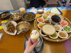 -包整·丝娃娃(一览甲秀楼风景店)