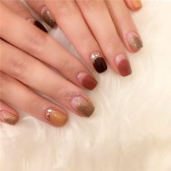 -IDO美甲美睫