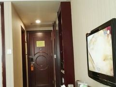 -维也纳酒店(深圳国际会展中心沙井上南店)