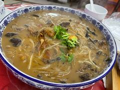 小鸡炖蘑菇-哈尔滨饺子王·东北菜(鱼鳞浃路店)