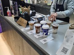 -瑞幸咖啡(临海市银泰城店)