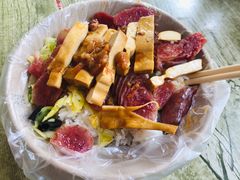 正宗广式腊肠卤汁浇饭-陆长玖古法猪脚饭(玄风桥店)