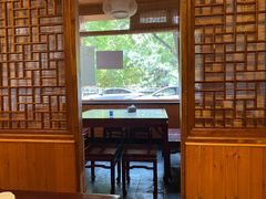 -嘉丰湘菜馆(芳群园店)