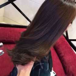 -HAIR HERE造型
