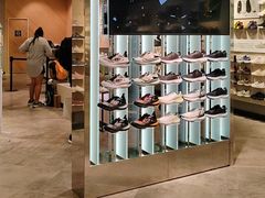 -ABC MART(心斎橋店)