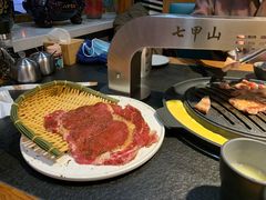 -七甲山烤肉(长白山奇石山珍根艺一条街店)