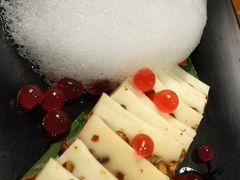 泡沫椰奶红豆糕-雀舞云南菜(天津天河城购物中心店)