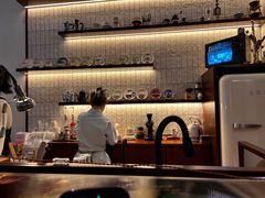 -Café Monson