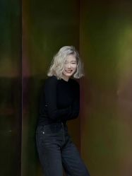 -镁连社·美联社