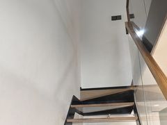 -铂斯登行政公寓(深圳北站汇隆中心店)