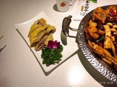 -小鱼小牛·鱼牛干锅·脆鱼火锅(世欧广场店)