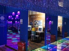 -上海梵高星空艺术馆(南京路旗舰店)