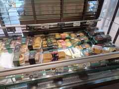 -红跑车蛋糕世界(网巾市店)