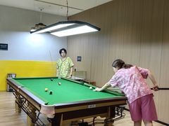 -涨巢·潮玩水疗局