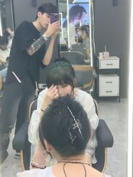 -藤野造型烫发染发