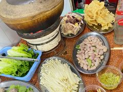 -威邵鸡煲(西华路总店)