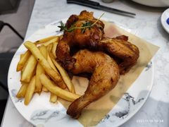 奥尔良烤鸡配薯条-卡朋西餐(乐峰广场店)