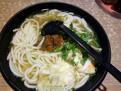 -鑫花溪牛肉米粉(文星广场店)