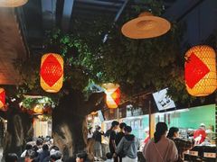 -艳阳天民俗村(公园路店)