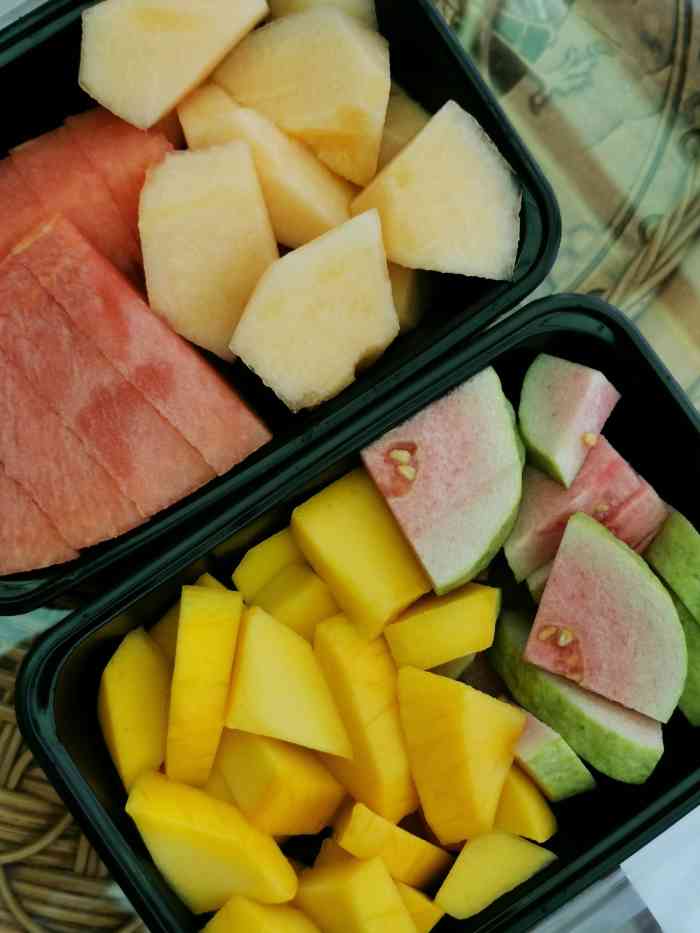 大班切果(祈福店)-"今天有豪门请我们吃水果,我一看,嘿;-).