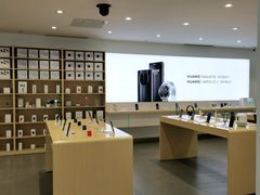 -华为授权体验店(万航渡路)