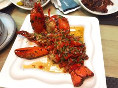 黄油椒盐波士顿龙虾-鲜味食族水产·海鲜餐厅