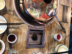 -香香腊排骨.野生菌火塘总店(束河店)