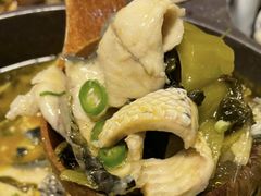 -东家小院金汤酸菜鱼(南阳路店)