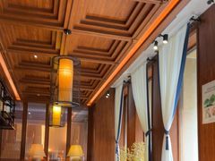 -八府香鸭·啫啫煲(华山路店)