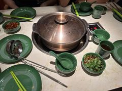 -润园四季椰子鸡火锅(卓越INTOWN店)