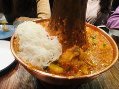 油焖鸡-浩海火烧云傣家菜(京广店)