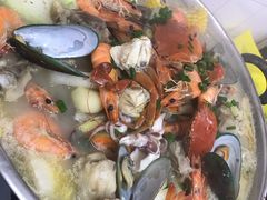 招牌海鲜骨煲-凤城康记饭店