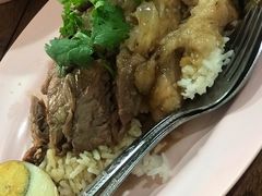 -马里奥明星猪脚饭