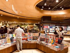 -诚品(信义店)