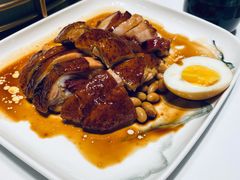 经典叉烧-领鲜天下·焗海鲜·花胶鸡(天目里店)