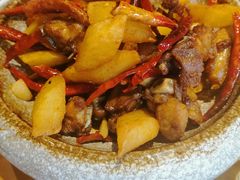 -隔壁老王·家常云南菜(花巷店)