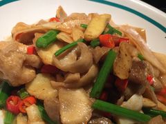 -佬麻雀·新湘菜(珠海金发购物中心店)