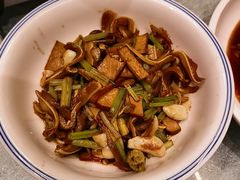 小炒卤猪耳-湘语·湖南家常菜(新洲店)